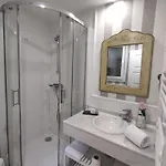 San Francisco Guest house Segovia
