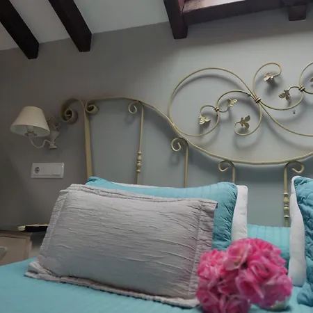 Pensión San Francisco 3*